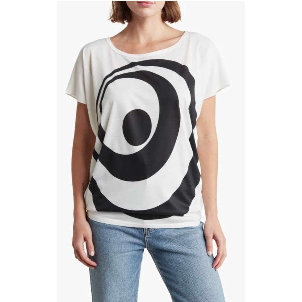 Go Couture Women's Patterned Dolman Sleeve T-Shirt in White & Black Print Medium